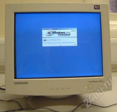 Лот: 563338. Фото: 1. Монитор 17 дюймов плоский Samsung... ЭЛТ-мониторы