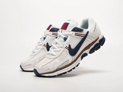 Лот: 24974088. Фото: 1. Кроссовки Nike Air Zoom Vomero... Кеды, кроссовки, слипоны