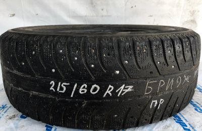Лот: 14392459. Фото: 1. Шина 215/60 R17 215/60/17 Bridgestone... Шины