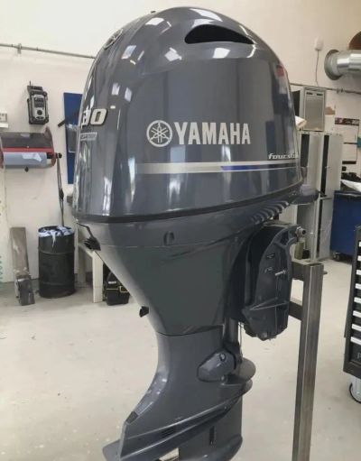 Лот: 25362681. Фото: 1. 4х-тактный лодочный мотор YAMAHA... Лодочные моторы