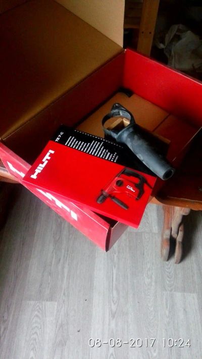Лот: 10066826. Фото: 1. перфоратор HILTI 7 на гарантии... Электроинструмент