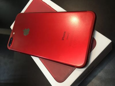 Лот: 14817084. Фото: 1. iPhone 7 Plus Red 256GB. Смартфоны