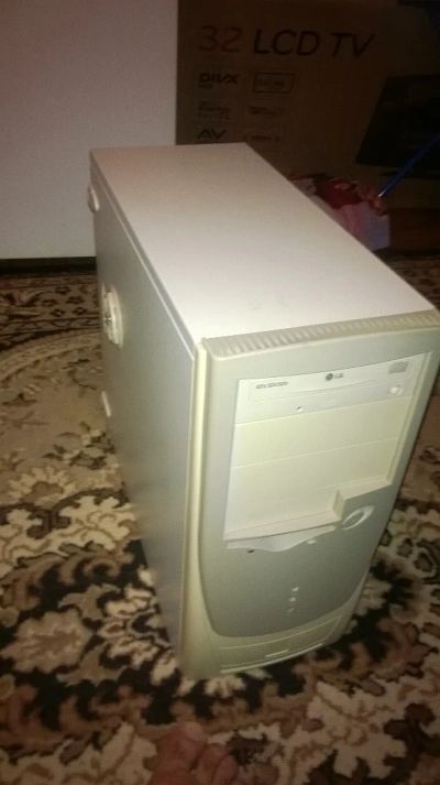 Лот: 5033471. Фото: 1. Корпус с БП 300w и CD приводом. Корпуса, блоки питания