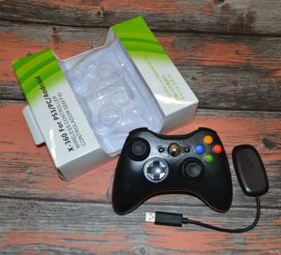 Лот: 13904567. Фото: 1. Беспроводной джойстик Xbox 360... Рули, джойстики