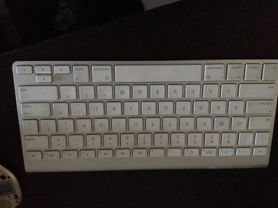 Лот: 4549187. Фото: 1. клавиатура Apple Wireless Keyboar. Клавиатуры и мыши