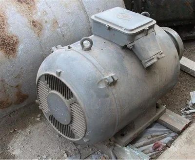 Лот: 1165794. Фото: 1. Двигатель асинхронный Mez Frenstat... Электродвигатели