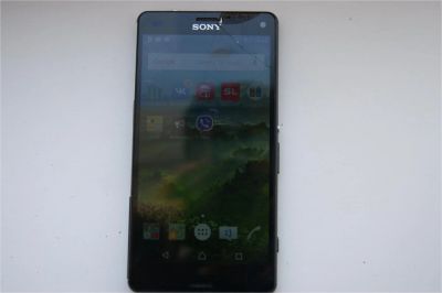 Лот: 11183441. Фото: 1. sony z3 compact. Смартфоны