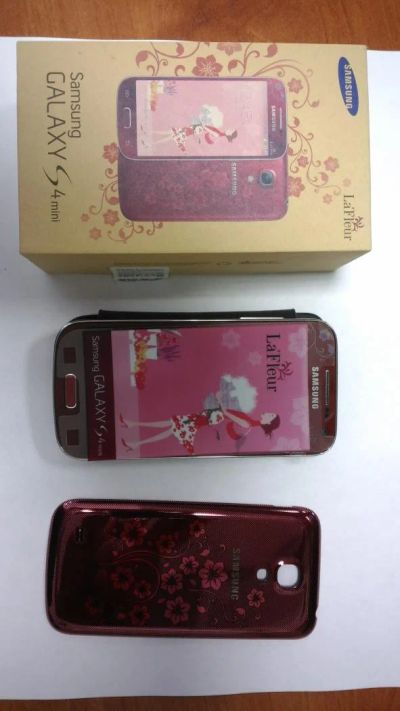 Лот: 7937820. Фото: 1. Samsung Galaxy 4 mini LaFleur. Смартфоны