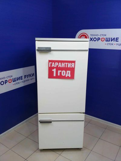 Лот: 14837871. Фото: 1. Холодильник (эконом) бирюса б-18... Холодильники, морозильные камеры
