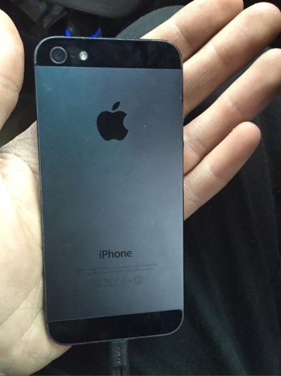 Лот: 8464178. Фото: 1. Iphone 5 16g. Смартфоны