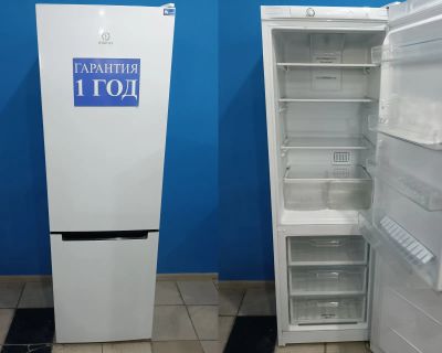 Лот: 25805804. Фото: 1. Холодильник Indesit df4180w код... Холодильники, морозильные камеры