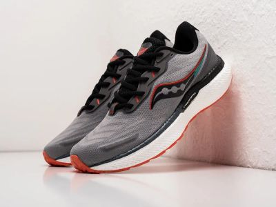 Лот: 24977890. Фото: 1. Кроссовки Saucony Triumph 19. Кеды, кроссовки, слипоны