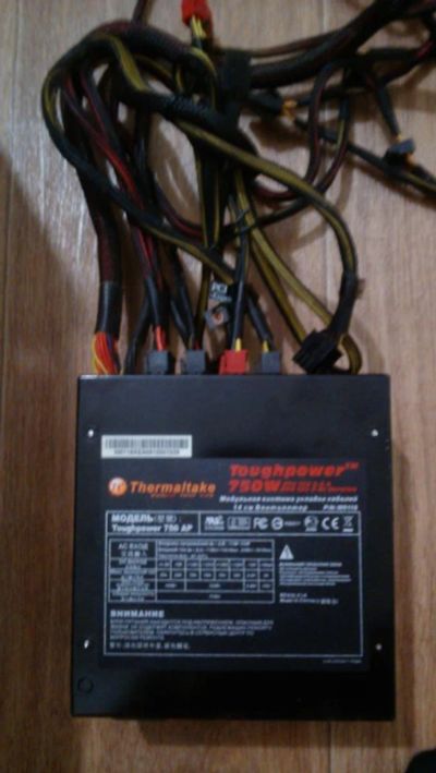 Лот: 6441034. Фото: 1. Блок питания Thermaltake Toughpower... Корпуса, блоки питания