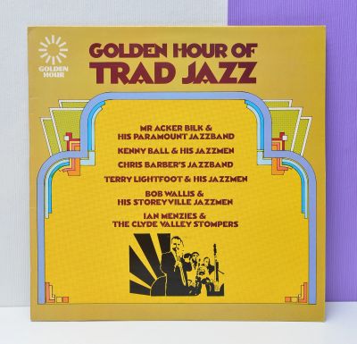 Лот: 14425853. Фото: 1. lo golden hour of trad jazz. Аудиозаписи