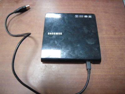 Лот: 6654463. Фото: 1. Внешний DVD привод Samsung USB... Приводы CD, DVD, BR, FDD