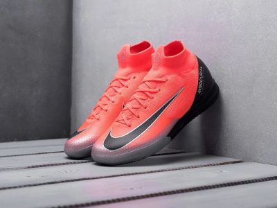 Лот: 13379005. Фото: 1. Футбольная обувь Nike Mercurial... Кеды, кроссовки, слипоны