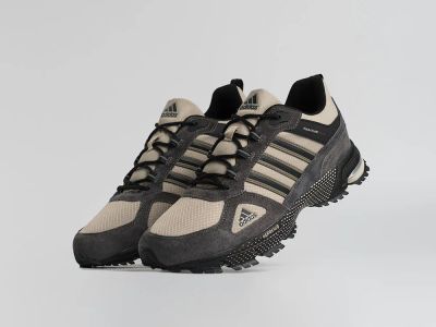 Лот: 25687867. Фото: 1. Кроссовки Adidas Marathon. Кеды, кроссовки, слипоны