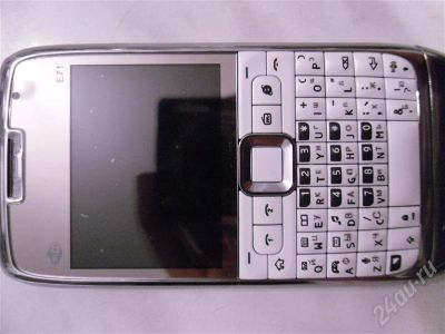 Лот: 674865. Фото: 1. Нокиа E71 клон. Кнопочные мобильные телефоны