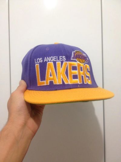 Лот: 6201004. Фото: 1. Lakers NBA / кепка / SnapBack. Другое (одежда, обувь, галантерея)