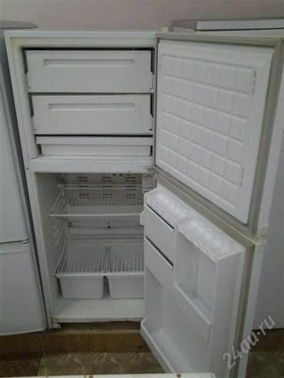 Лот: 1400773. Фото: 1. Двухкамерный холодильник Б-22... Холодильники, морозильные камеры