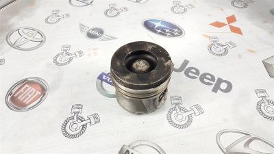 Лот: 23591125. Фото: 1. Поршень Land Rover Discovery 276DT... Двигатель и элементы двигателя