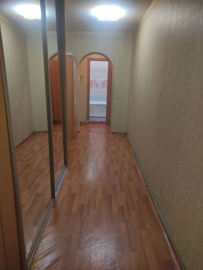 Лот: 24787495. Фото: 1. Укладка линолеума,замена обоев. Ремонт квартир