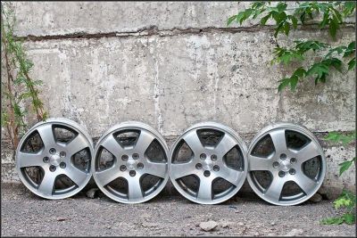 Лот: 1952098. Фото: 1. комплект литых дисков 4шт subaru... Диски