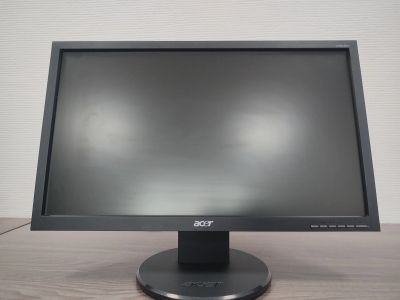 Лот: 21336788. Фото: 1. Монитор Acer v203h. ЖК-мониторы