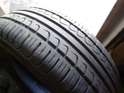 Лот: 10123495. Фото: 1. 195/65 r15,195/65/15 Pirelli почти... Шины
