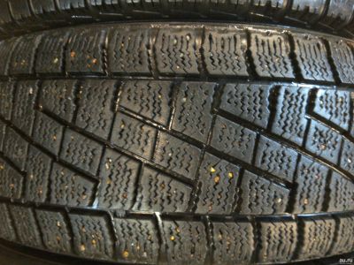 Лот: 13155561. Фото: 1. R15 205/70 продам 1 шину bridgestone... Шины