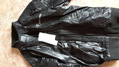 Лот: 4305638. Фото: 1. Куртка Calvin Klein. Верхняя одежда