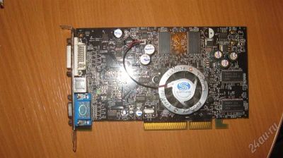 Лот: 826409. Фото: 1. Видеокарта AGP ATI Radeon 9600... Видеокарты