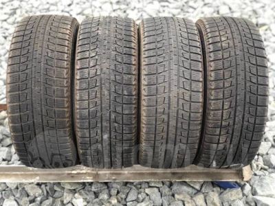 Лот: 14407415. Фото: 1. Bridgestone Blizzak Revo2, 205... Шины