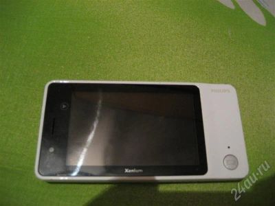 Лот: 550747. Фото: 1. Одним лотом 5610 и Philips k700... Кнопочные мобильные телефоны