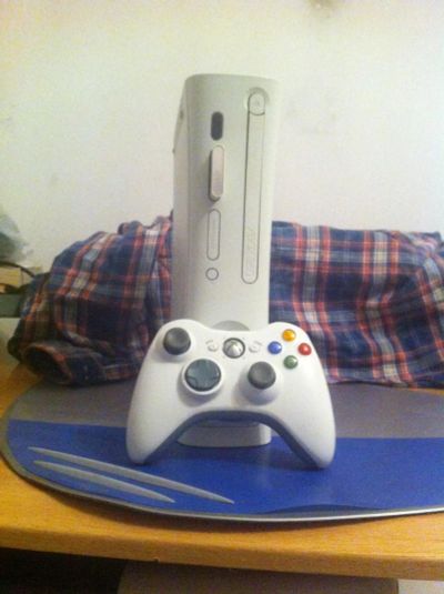 Лот: 6704631. Фото: 1. XBOX 360 (прошитый LT+3.0). Игровые приставки, консоли