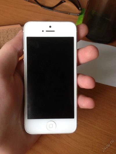 Лот: 5578775. Фото: 1. iPhone 5 16gb белый. Смартфоны