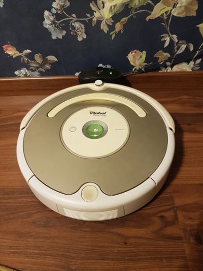 Лот: 12602823. Фото: 1. Робот пылесос Irobot roomba 531. Пылесосы, паровые швабры