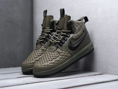 Лот: 17094127. Фото: 1. Кроссовки Nike Lunar Force 1 Duckboot... Кеды, кроссовки, слипоны