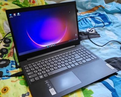 Лот: 25669856. Фото: 1. Lenovo Intel Core i3 10110U/4Gb... Ноутбуки