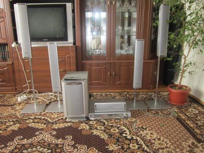 Лот: 4141410. Фото: 1. домашний кинотеатр Panasonic SC-HT928. Домашние кинотеатры