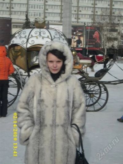 Лот: 1282584. Фото: 1. Серенькая шубка обмен на шторы. Верхняя одежда
