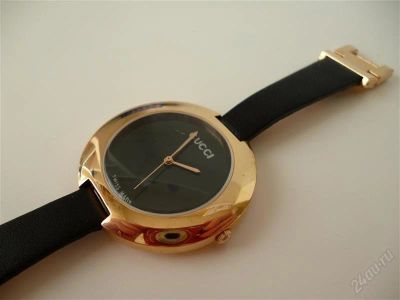 Лот: 1705291. Фото: 1. Часы женские Gucci. Другие наручные часы