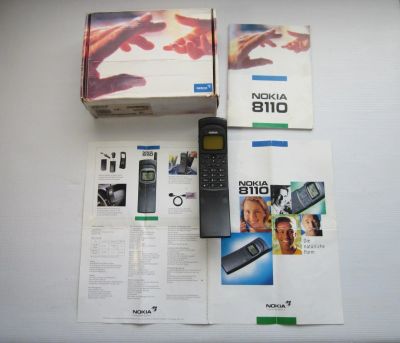Лот: 16077657. Фото: 1. Nokia 8110 (1999 год). Кнопочные мобильные телефоны