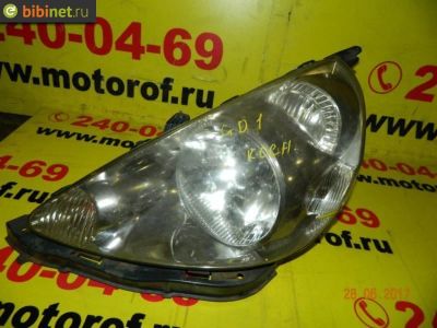 Лот: 10820152. Фото: 1. Фара Honda Fit GD-1. Оптика и освещение
