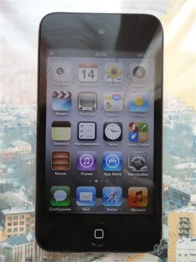 Лот: 1816236. Фото: 1. Apple iPod touch 4g 8gb[продан... Плееры