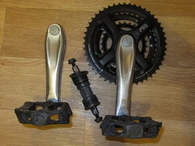 Лот: 3520550. Фото: 1. Система Shimano FC-TX71 с болтами... Запчасти