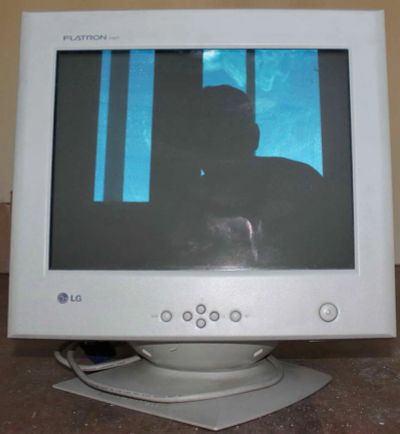 Лот: 3664243. Фото: 1. LG Flatron 775 FT. ЭЛТ-мониторы