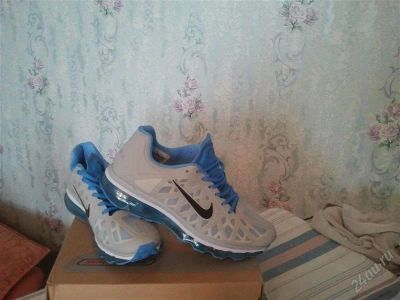 Лот: 2736843. Фото: 1. Кроссовки новые Nike Размер 42... Кеды, кроссовки, слипоны