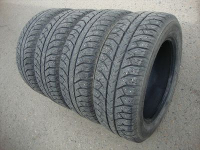 Лот: 17839012. Фото: 1. 205/60/16 Bridgestone Ice Cruiser-7000... Шины