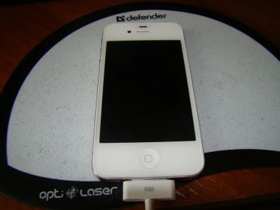 Лот: 3315390. Фото: 1. Iphone 4s 16gb WHITE. Смартфоны